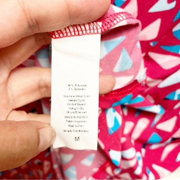 LuLaRoe Azure Red With Multicolor Triangle Design Skirt Medium - Picture 4 of 5